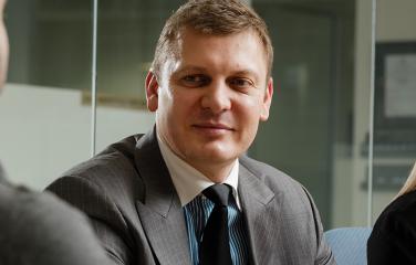 Dr Ken Karipidis