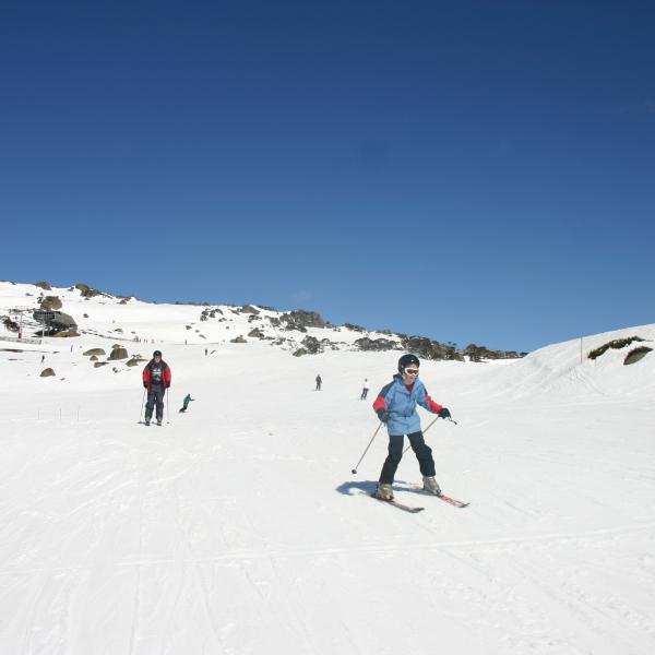 adult and child ski in Australia